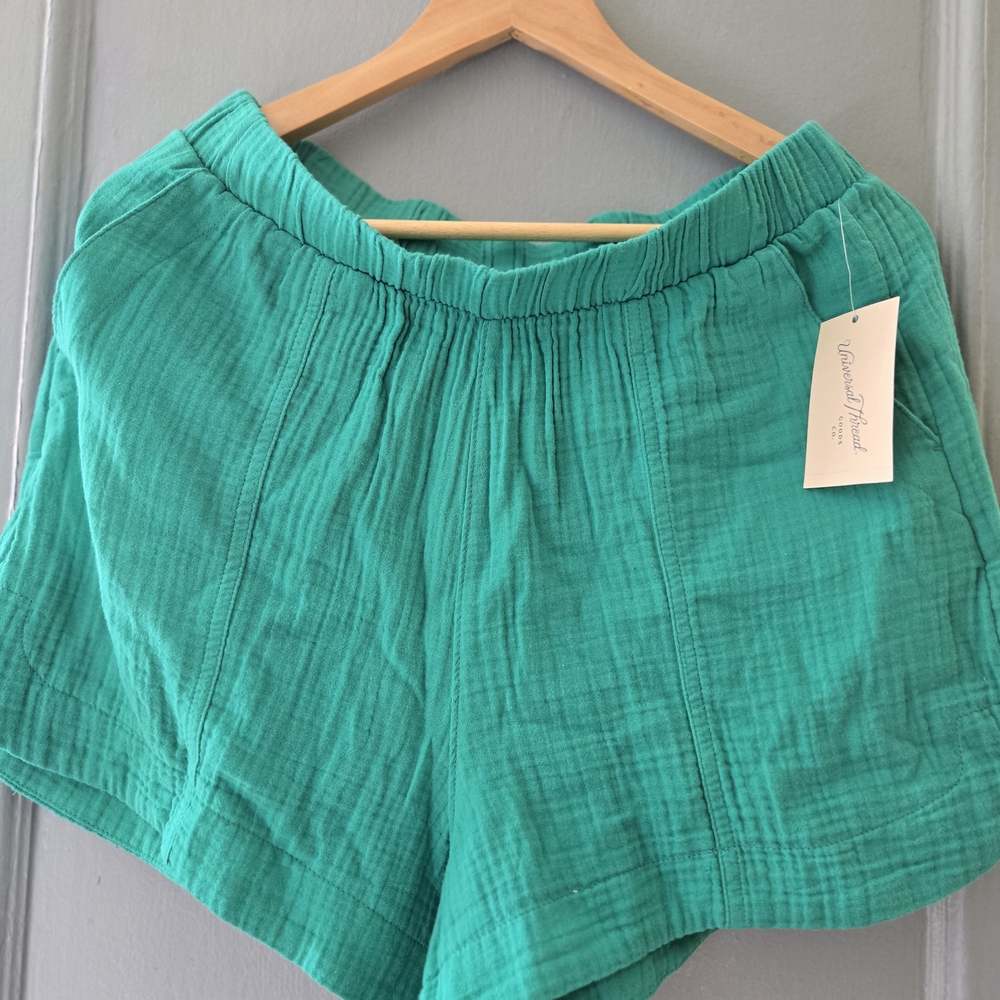 Universal Thread High Waist Green Shorts